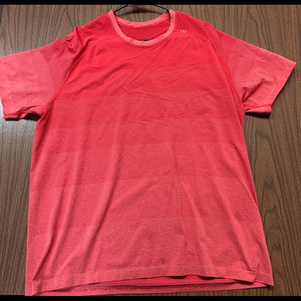 Lululemon metal vent tech shirt XXL , USED BUT GOOD CONDITION